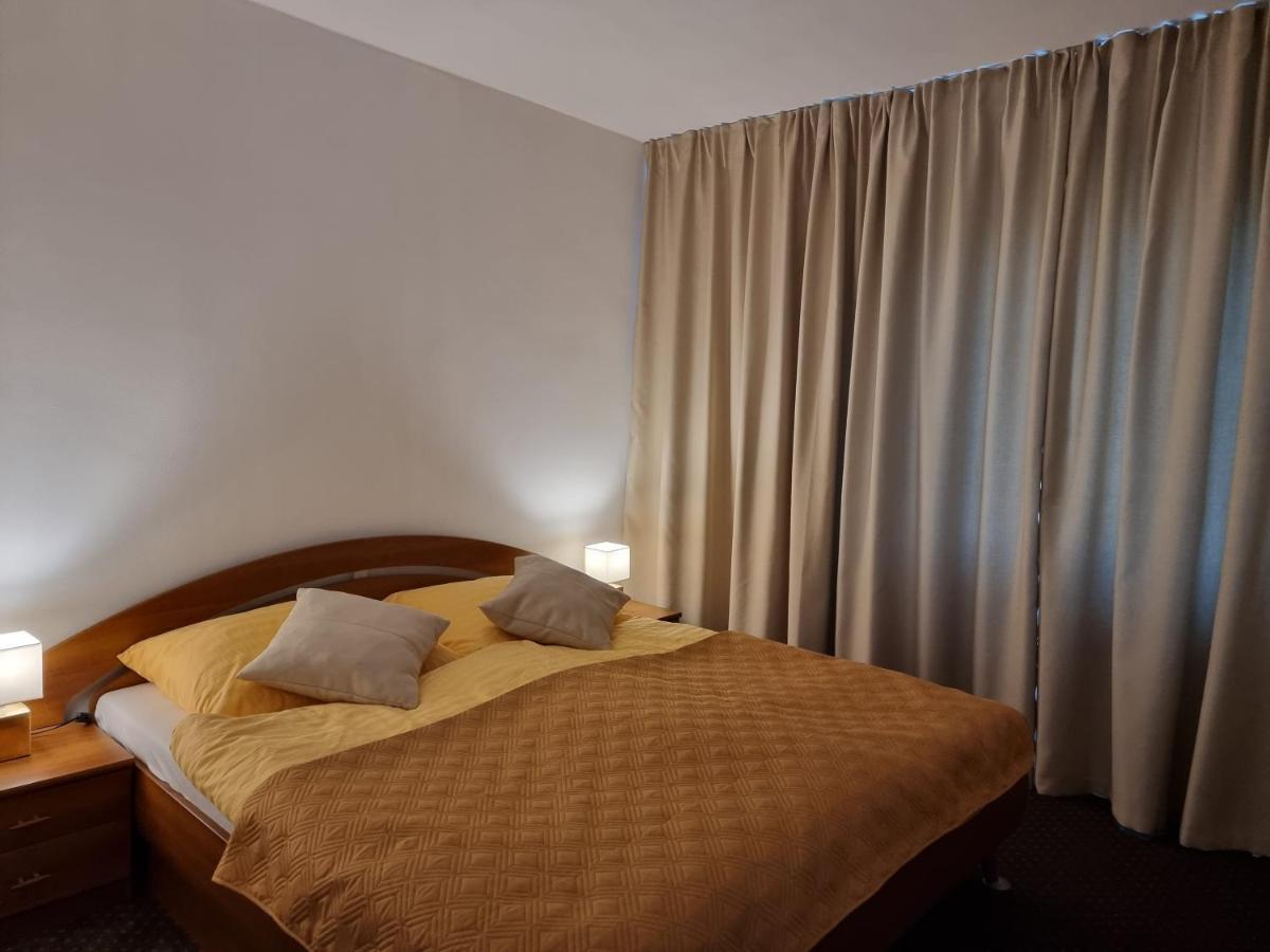 Bivio Apartment Dolna Banska Stiavnica Ngoại thất bức ảnh