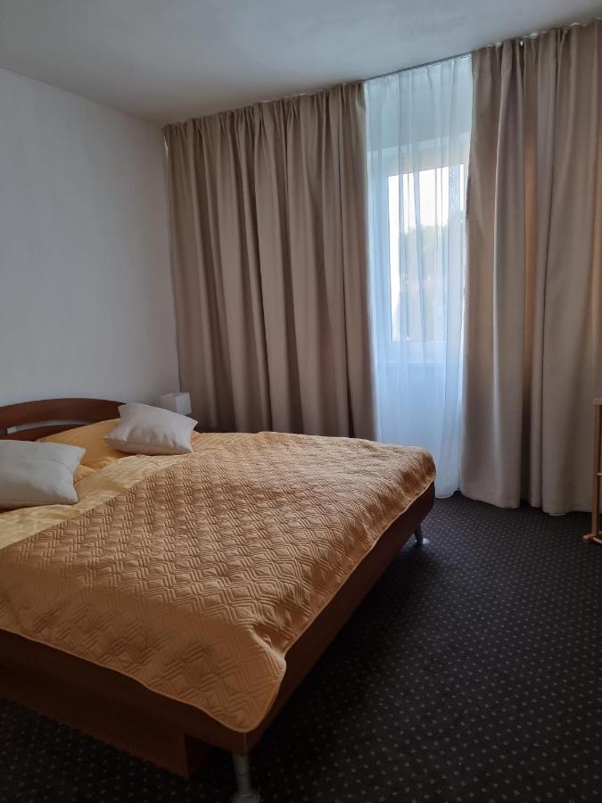 Bivio Apartment Dolna Banska Stiavnica Ngoại thất bức ảnh